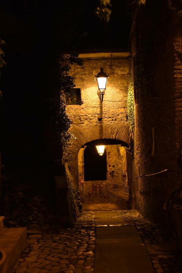 Al Castello Di Leprignano Apartment Capena Exterior photo